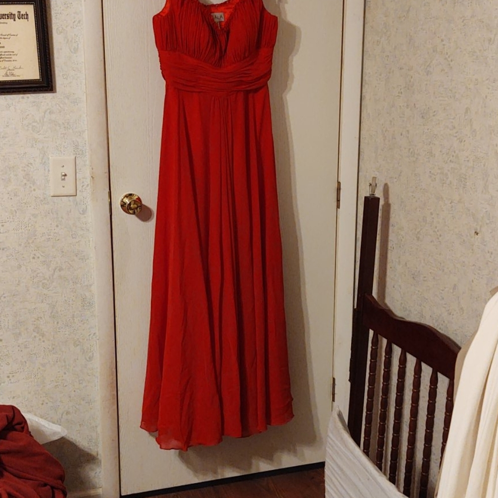 EUC. Scala red floor length prom/bridesmaid dress.